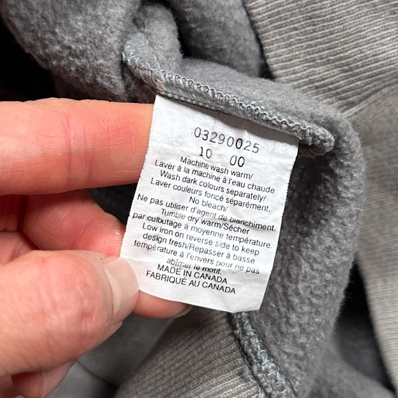 Vintage Y2K Club Monaco Made in Canada Logo Gray Fleece Sweatshirt Mens XL - Picture 9 of 9